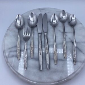 Superior Stainless USA Mixed Flatware 8pc Set Radiant Rose Pattern Silver MCM